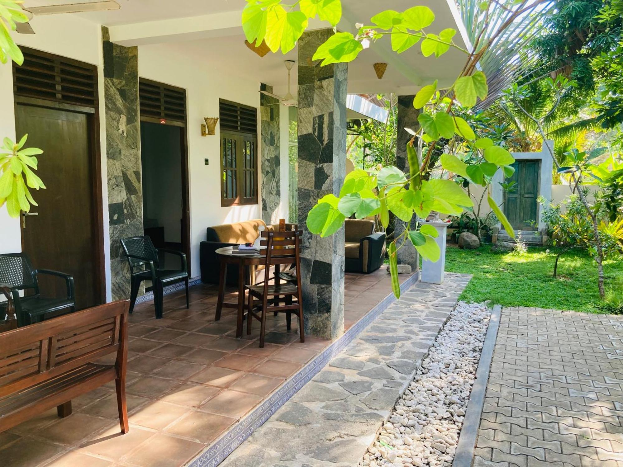 The Mango Leaf Hotel Matara Exterior photo